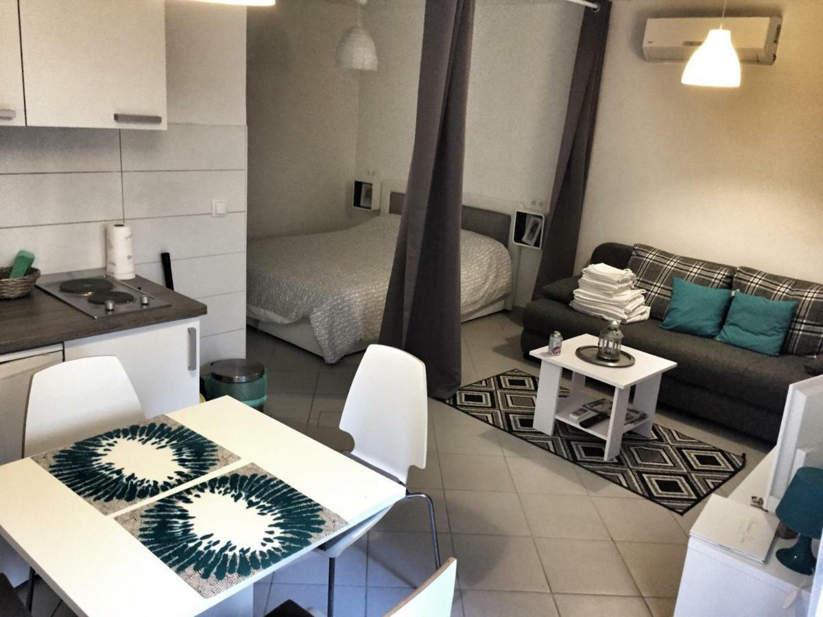 Apartment Estera Jelsa  Exterior foto